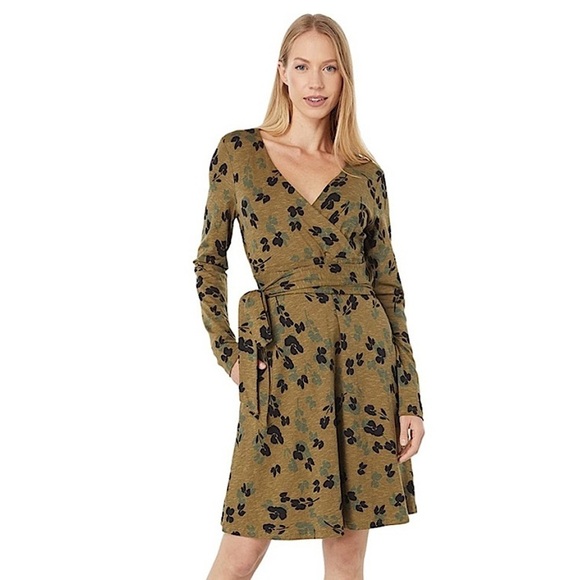 Toad&Co Dresses & Skirts - Toad & Co Cue Faux Wrap Long Sleeve Dress Floral Olive‎ Green Large